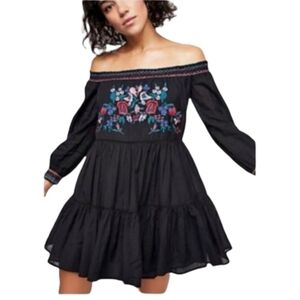 NWT Free People off the shoulder Mini gypsy Dress festival embroidered
